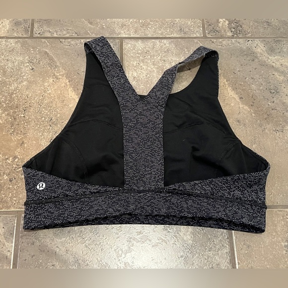 lululemon athletica Black Sports Bra - Picture 2 of 3